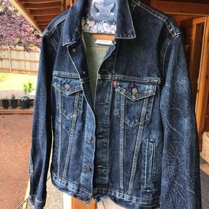 Levi’s denim jacket